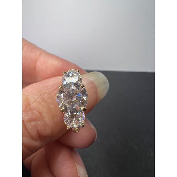 10k gold CZ past present and future ring size 9 - Picture 8 of 10